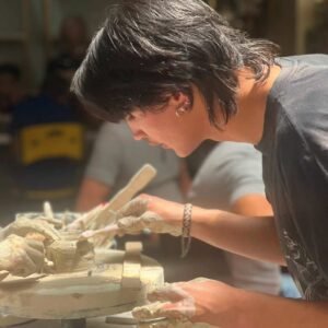 Experiencia-de-torno-ceramicas-a-puro-pincel-1024x1024